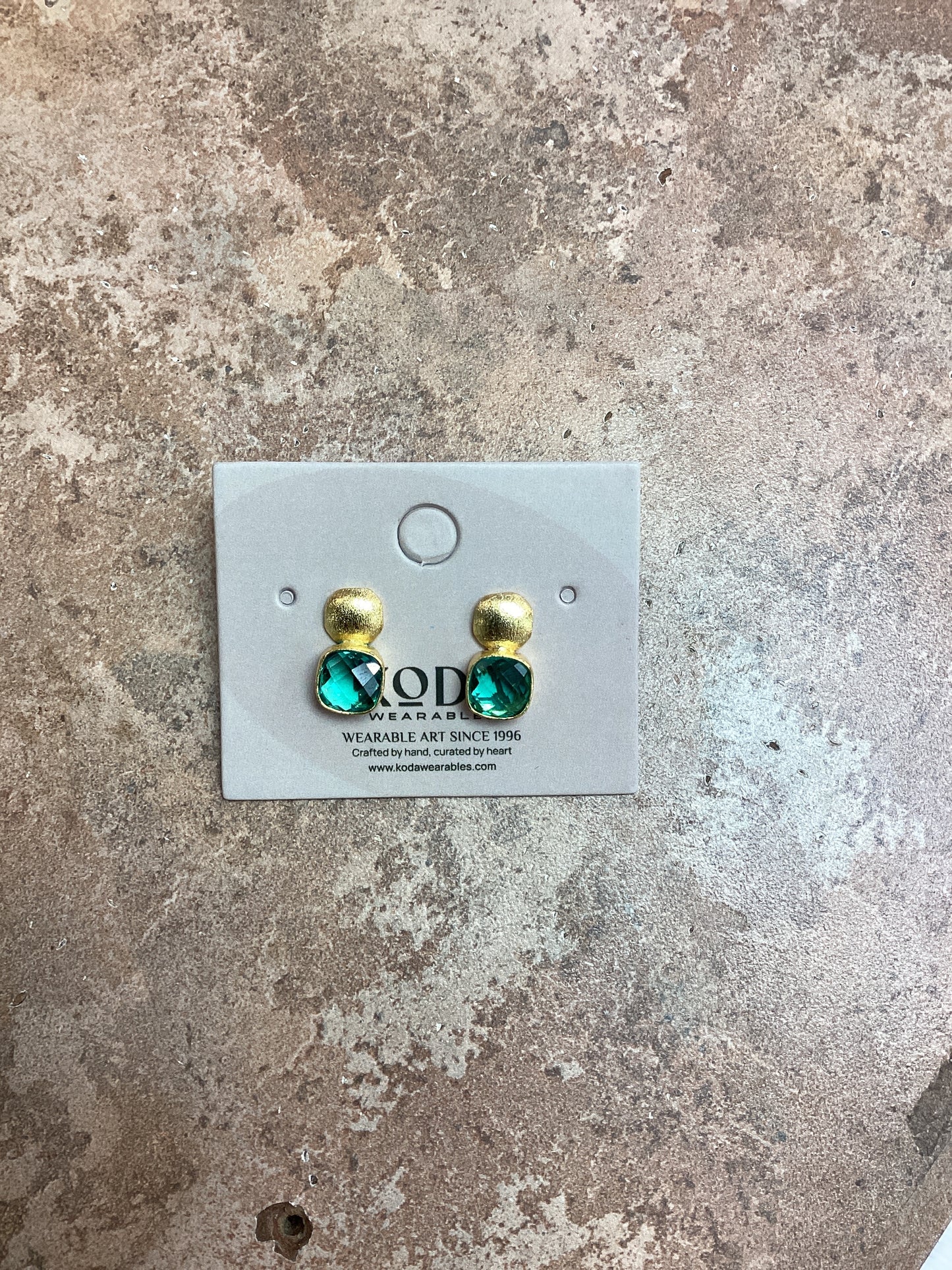 Hydro Drop Studs