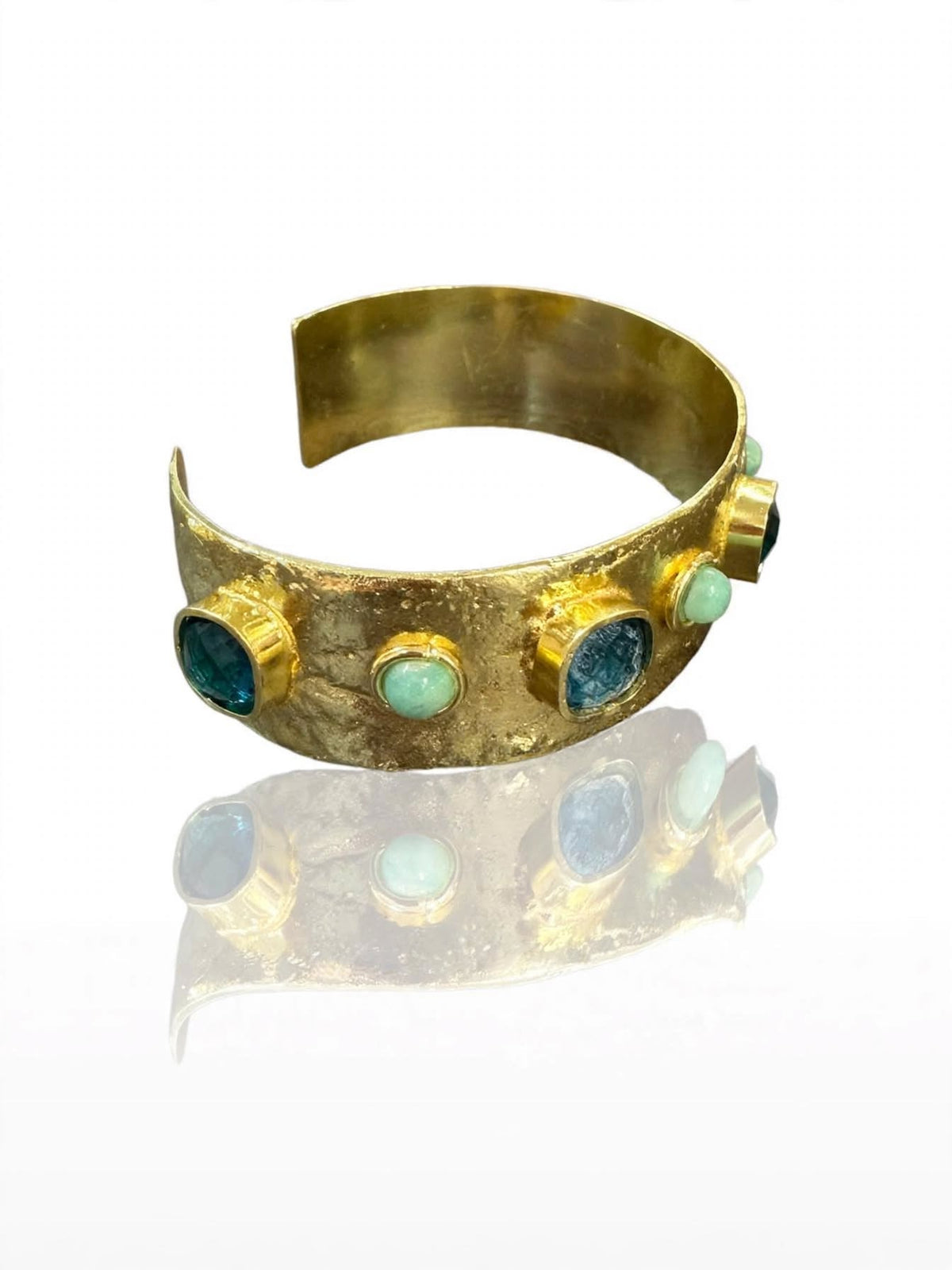 Evie Cuff