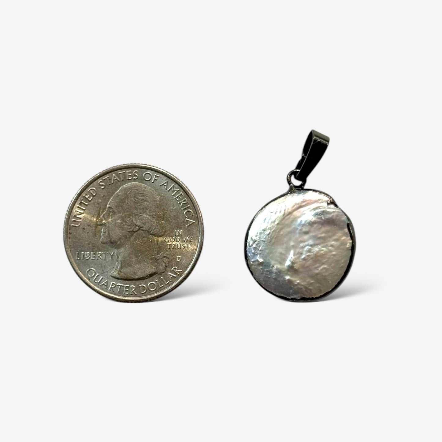 Round Gunmetal Pearl Charm