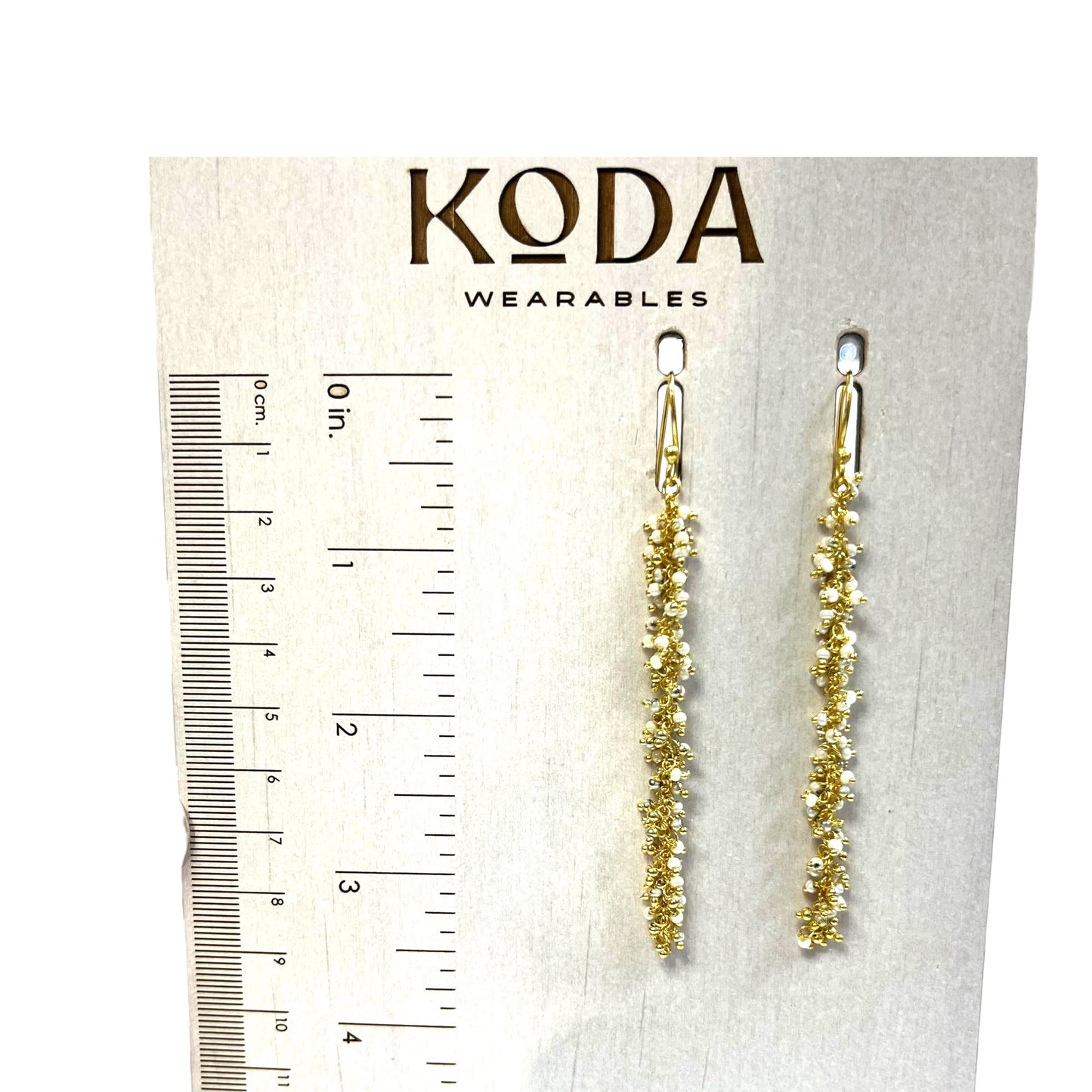 Ahana Earring