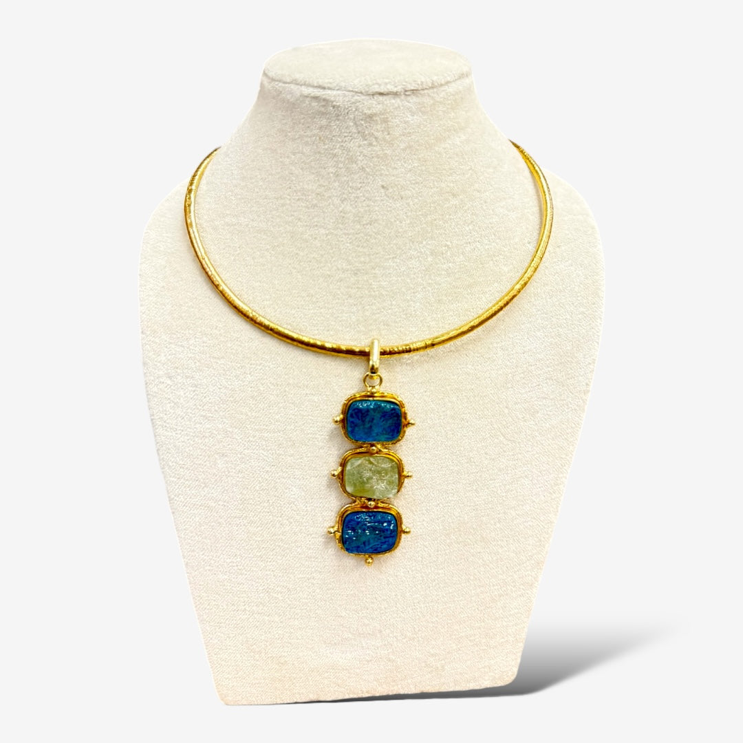 Donna Raw Stone Pendant