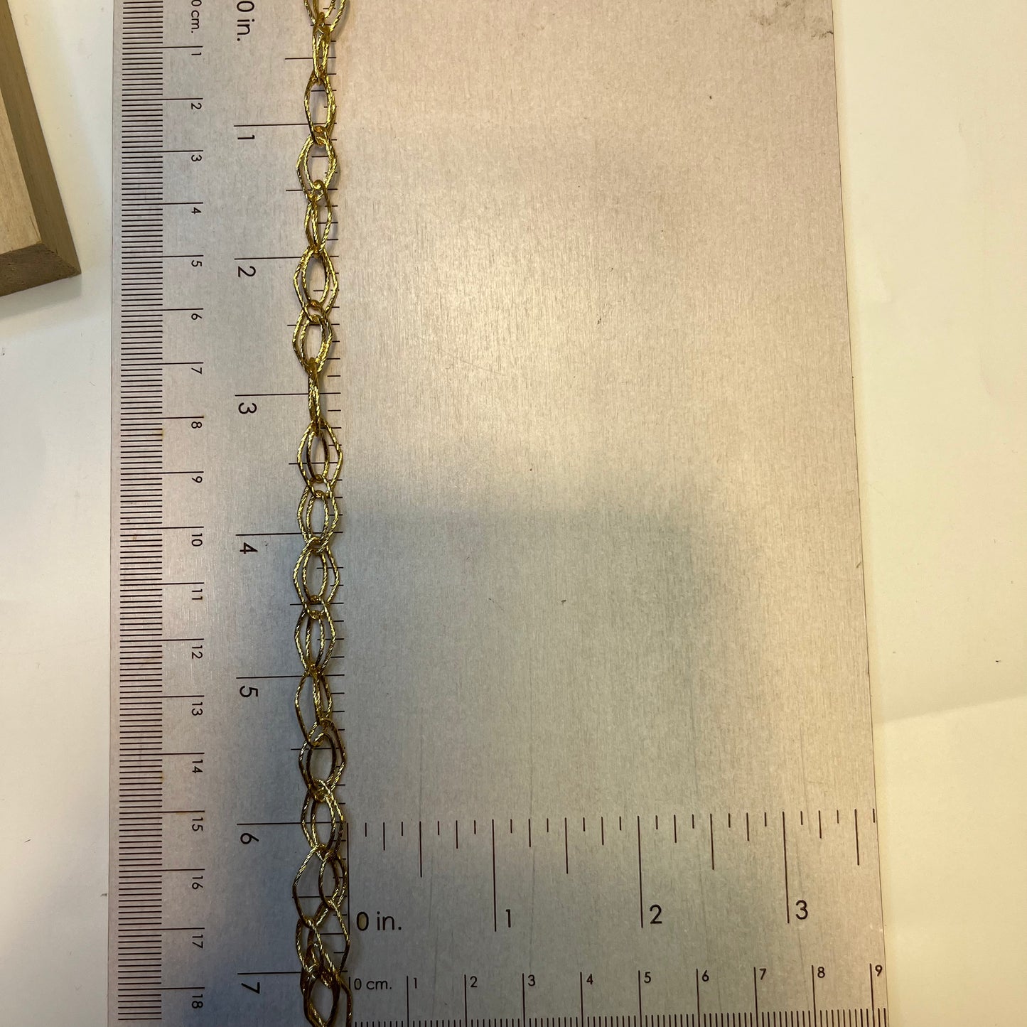 Avidor Gold Chain