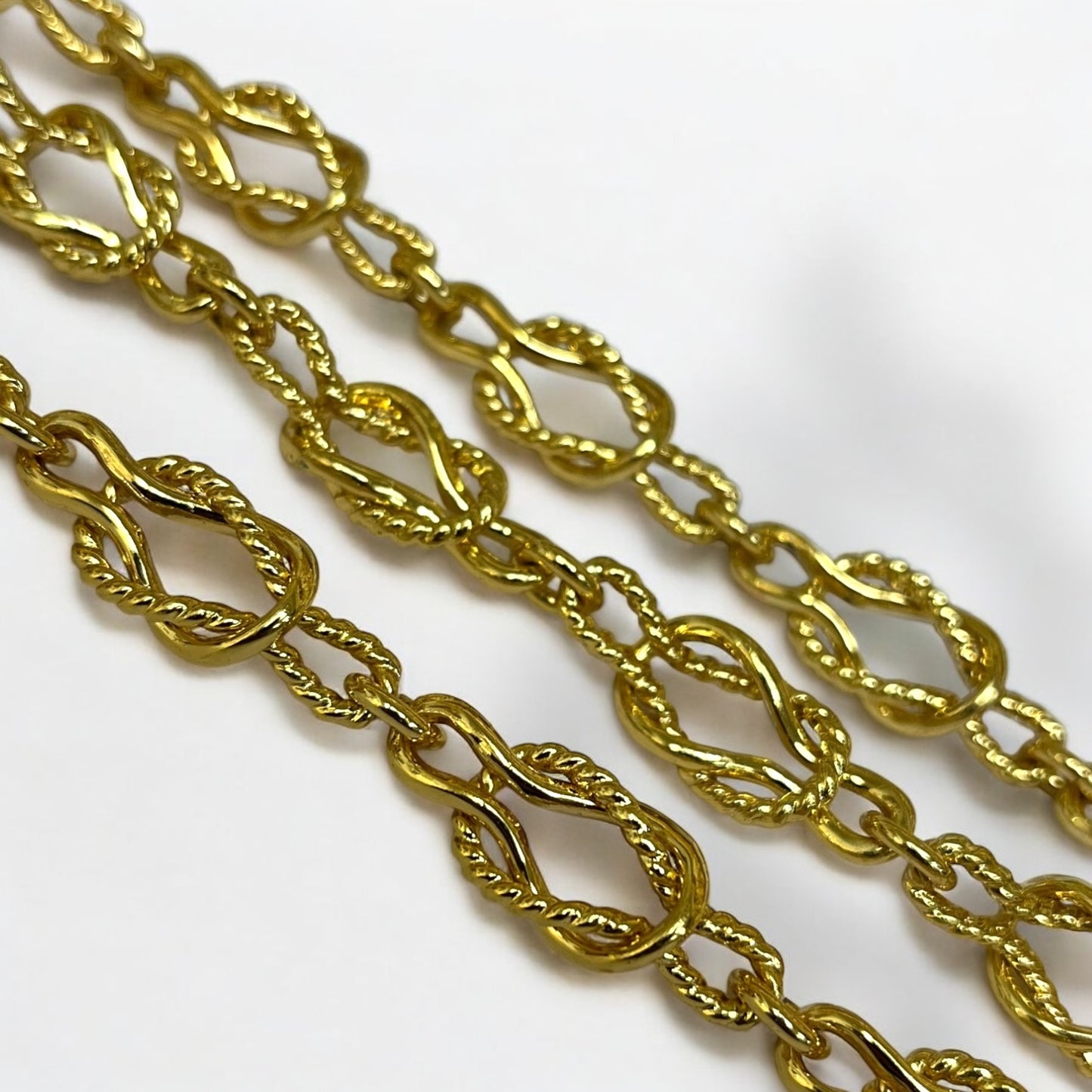 Hammered Infinite Gold Chain