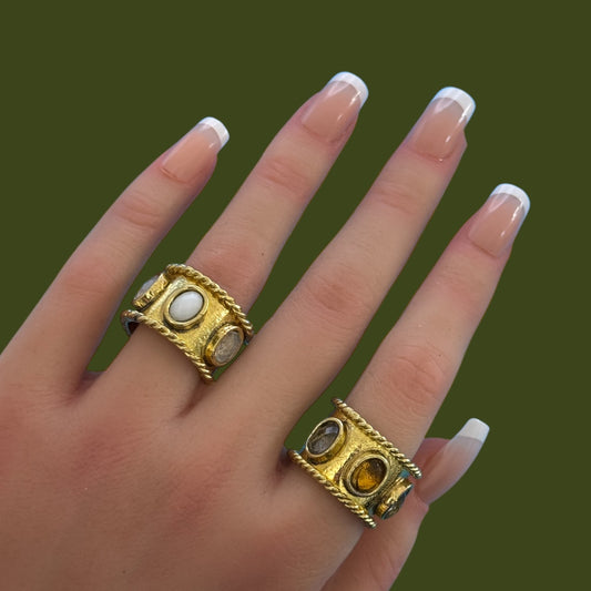 Chloe rings