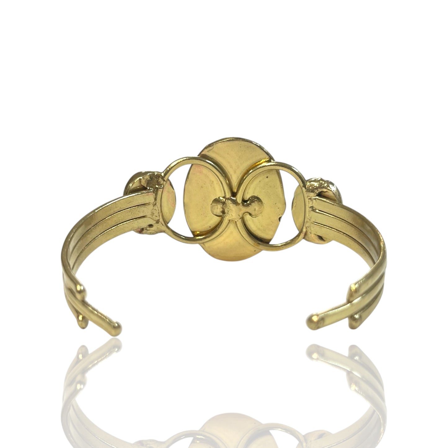 Cora Cuff