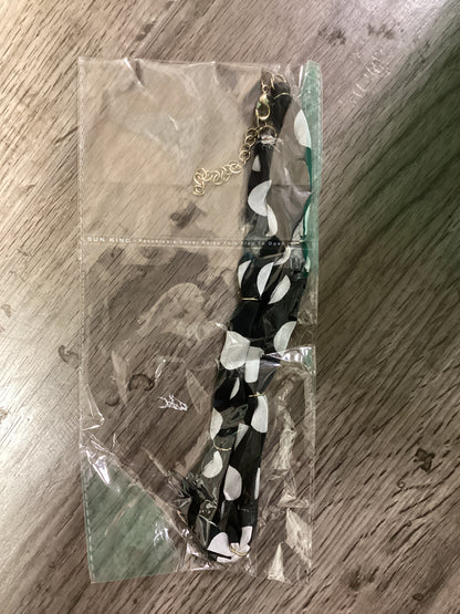 Serena Wrap  Scarf Necklace 2