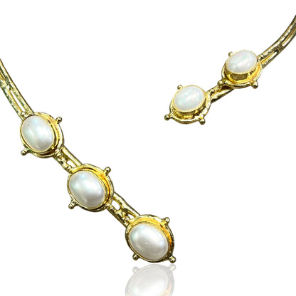 Chloe Choker