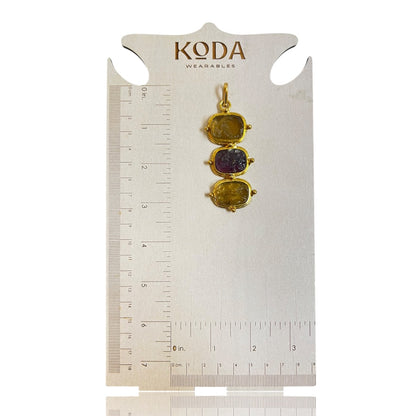 Donna Raw Stone Pendant