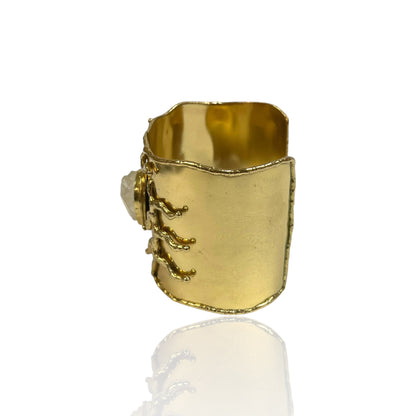 Orla Quartz Cuff
