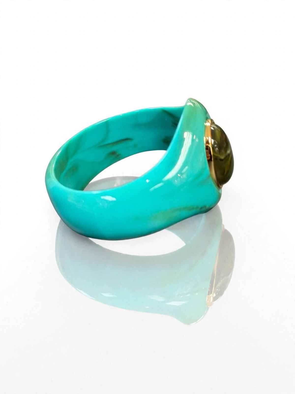 Nora Acrylic Cuff