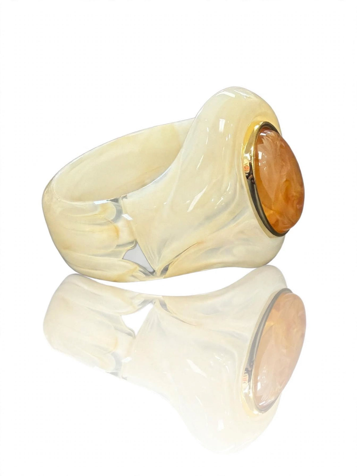 Nora Acrylic Cuff