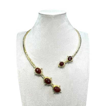 Chloe Choker