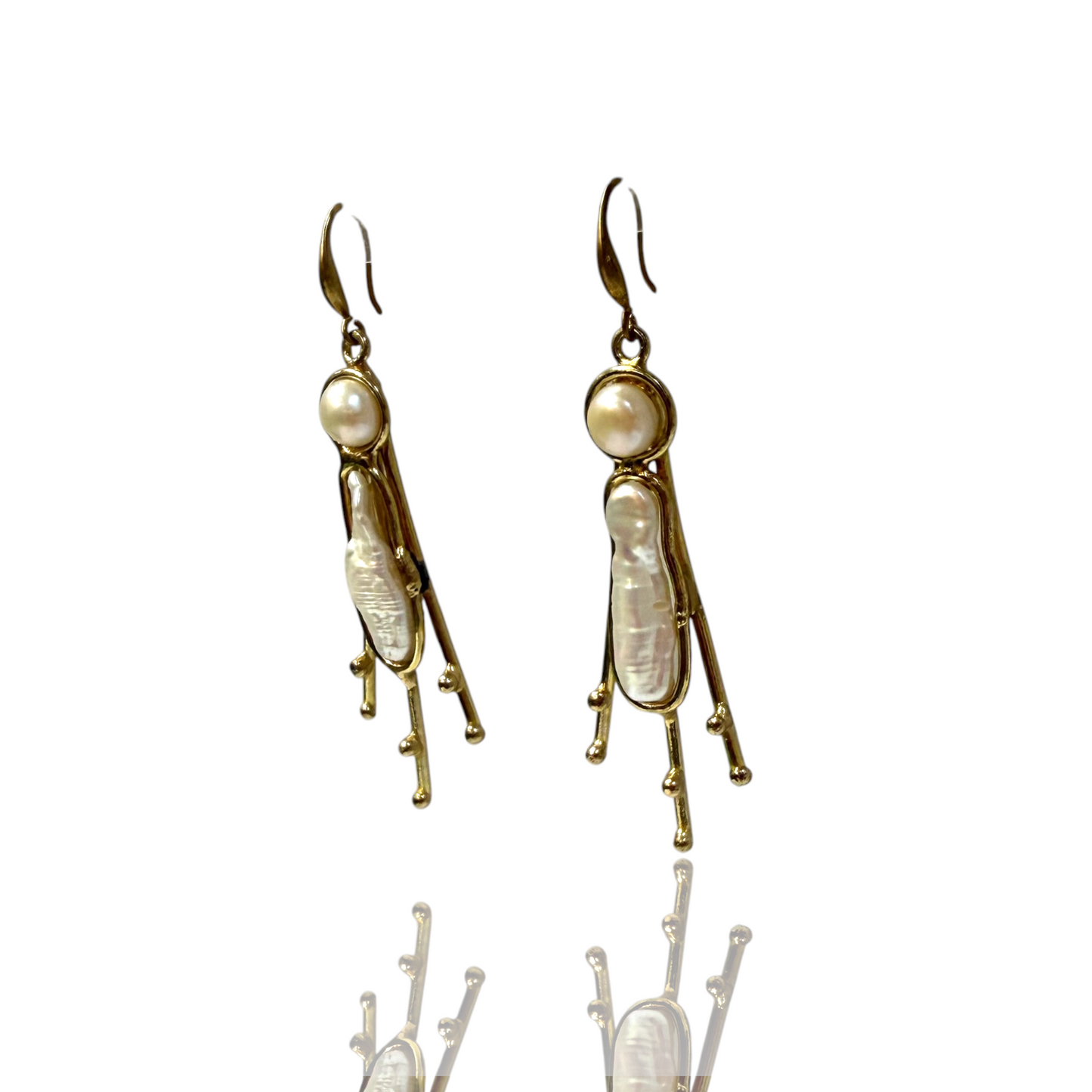 Lila Pearl Earrings