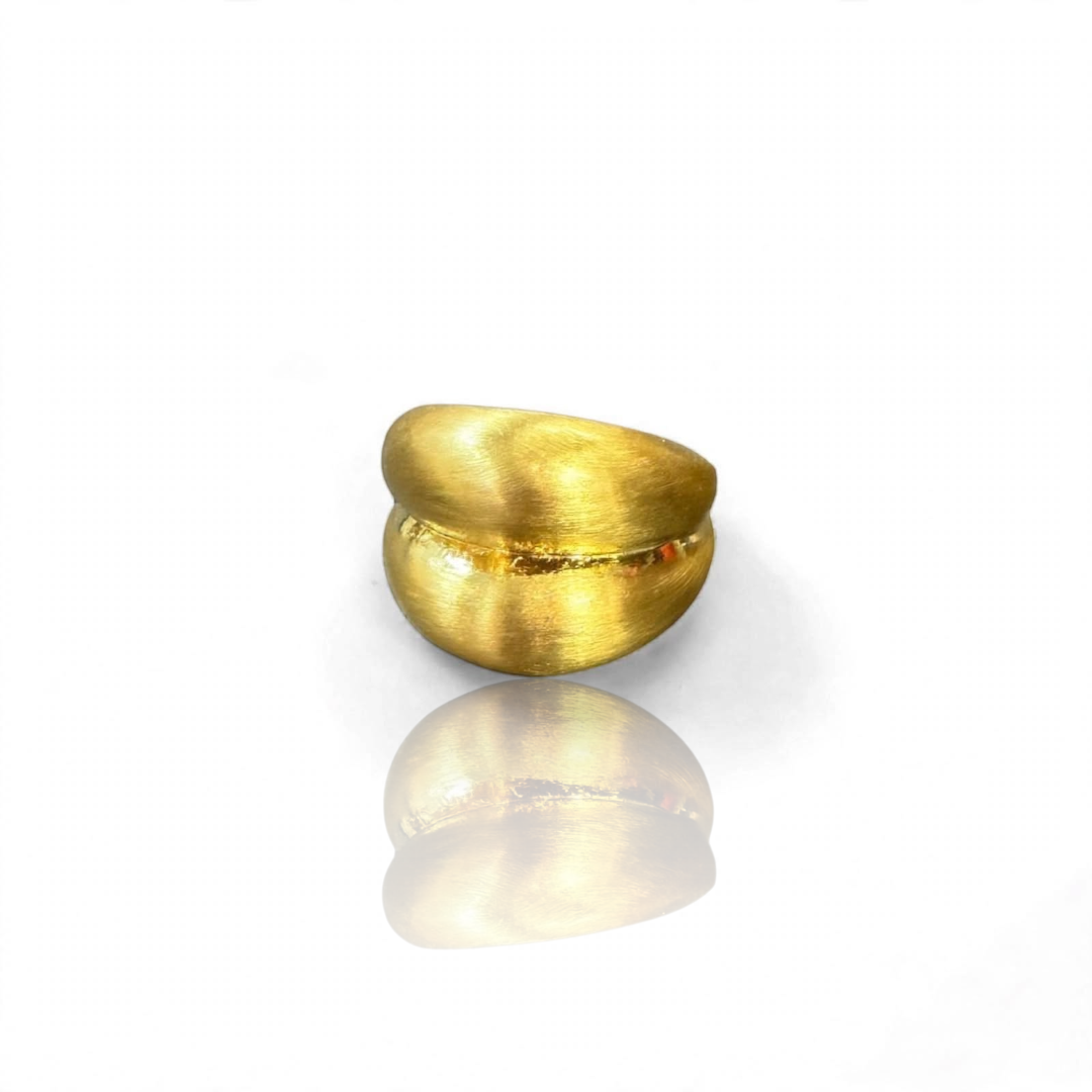 Ariana Ring