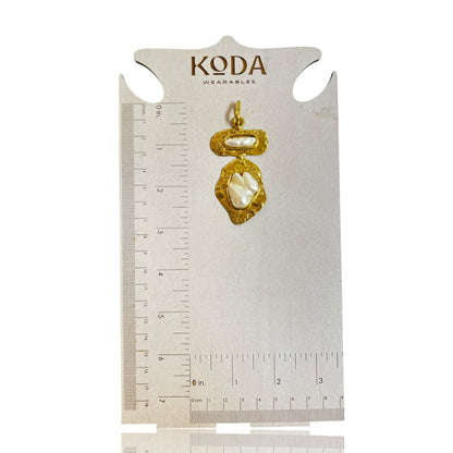 Ashley Peal pendant
