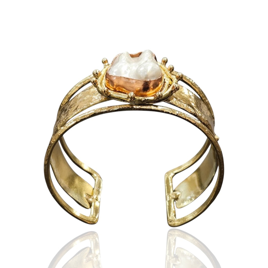 Athena Pearl Cuff