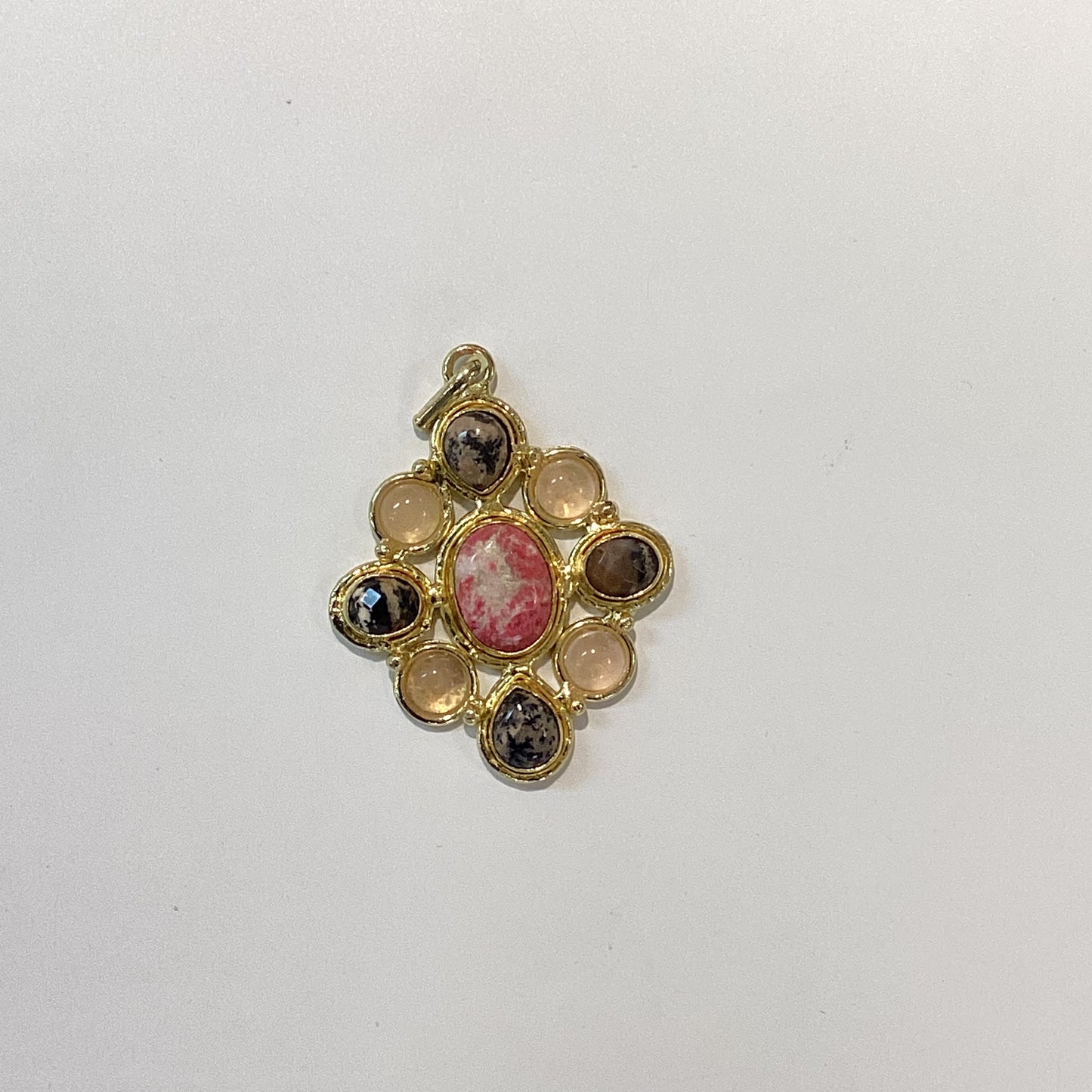 Ava Pendant