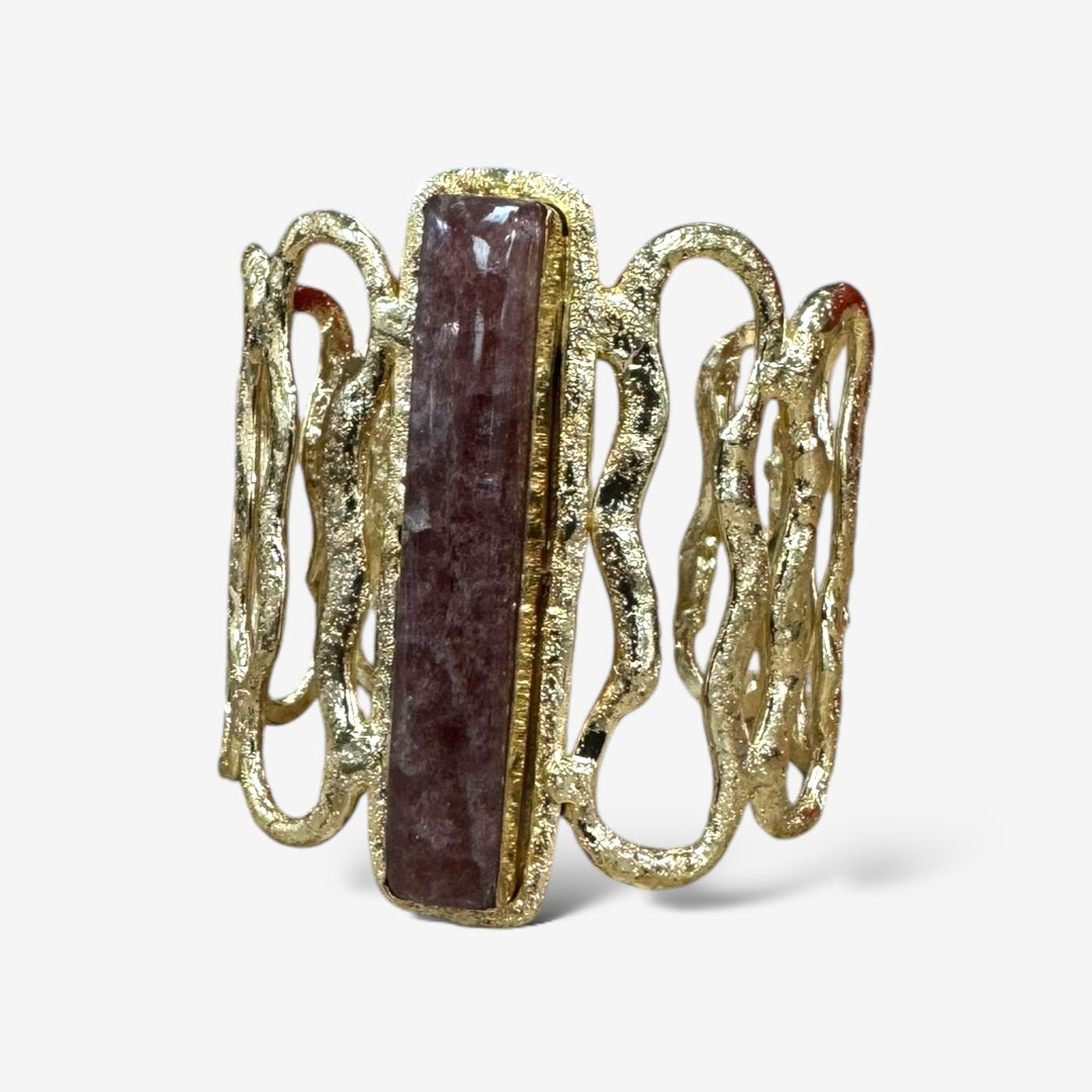Ava Cuff Strawberry Quartz