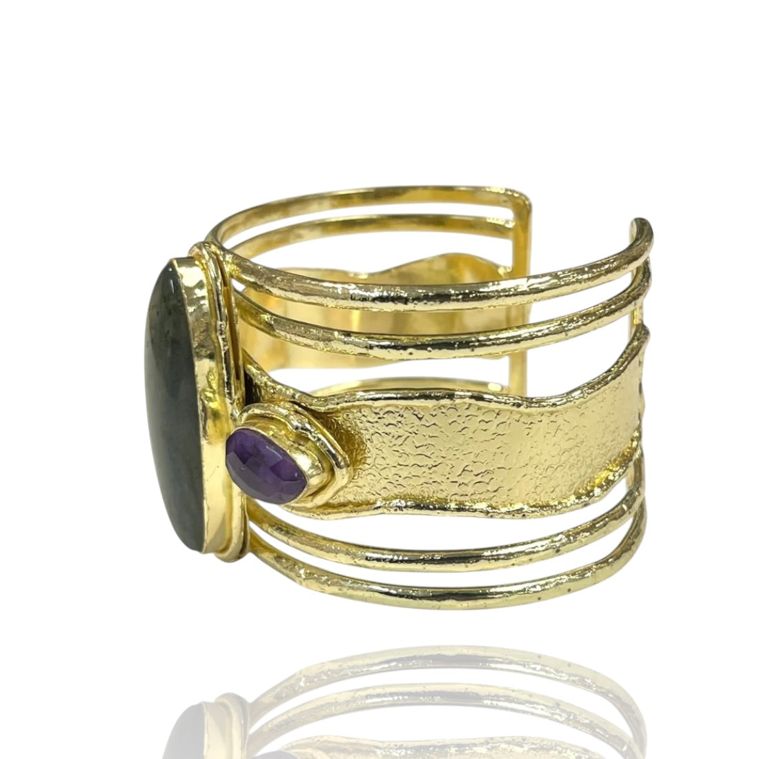 Avery Cuff