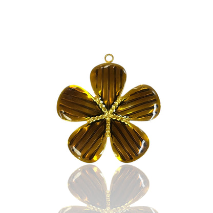 Calla Charm