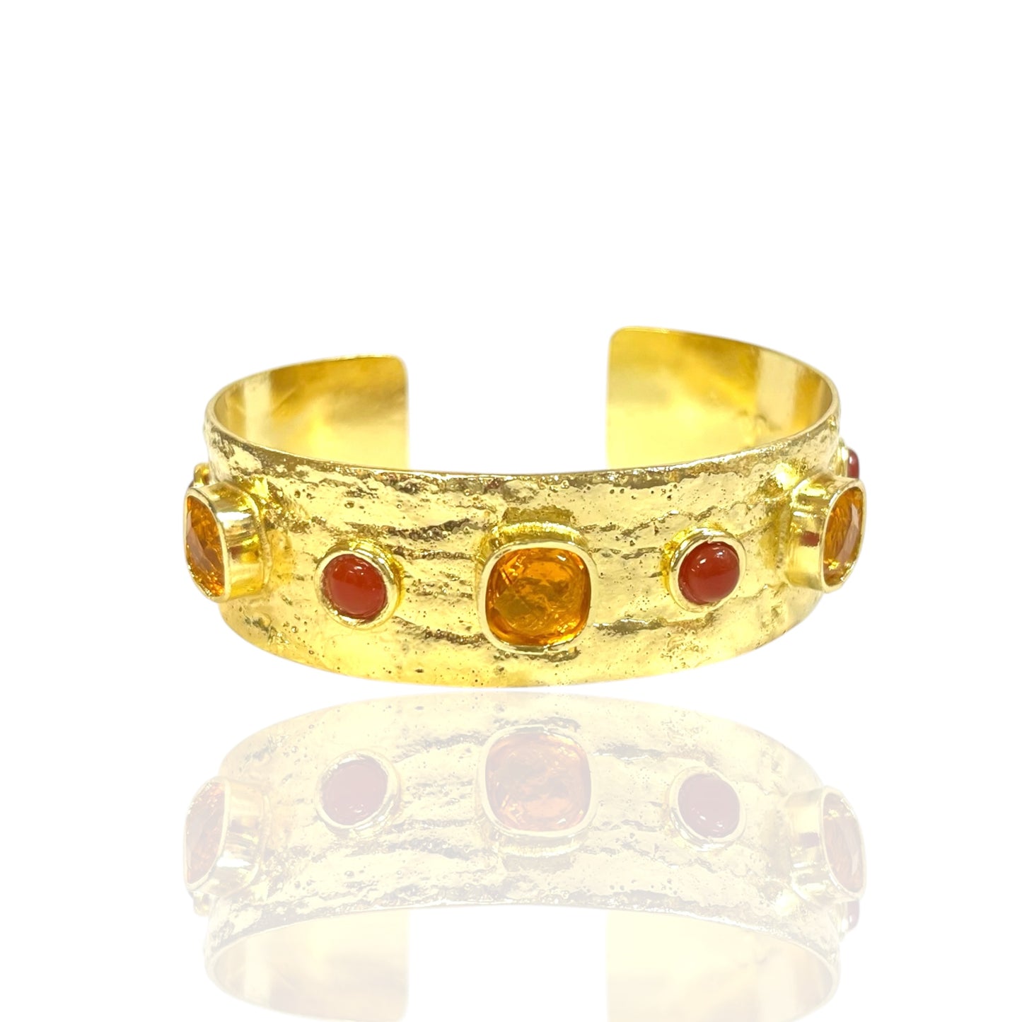 Evie Cuff