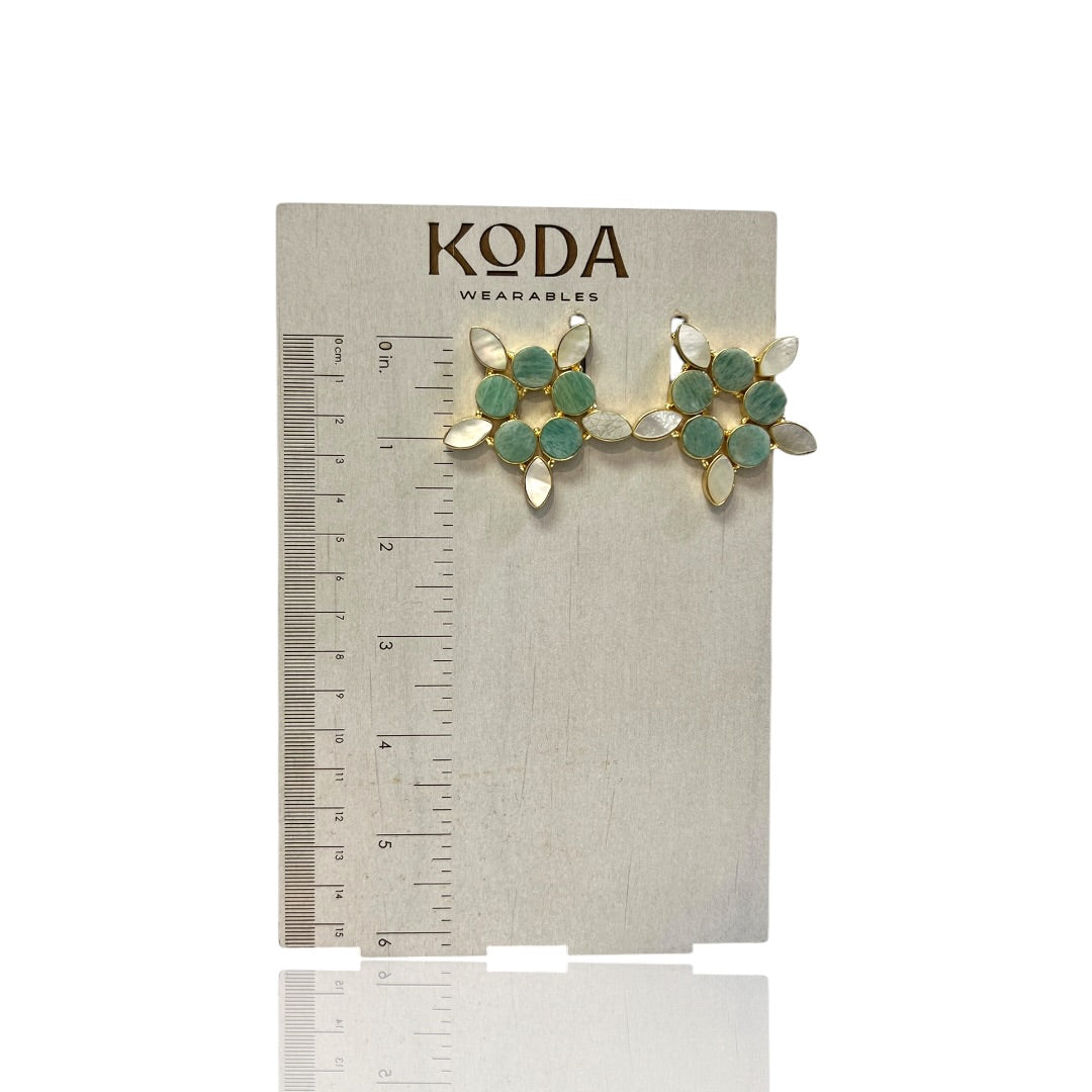 Solene Wink Studs