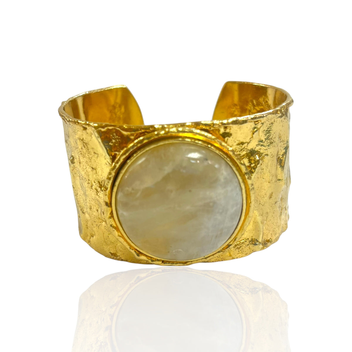Esther Cuff