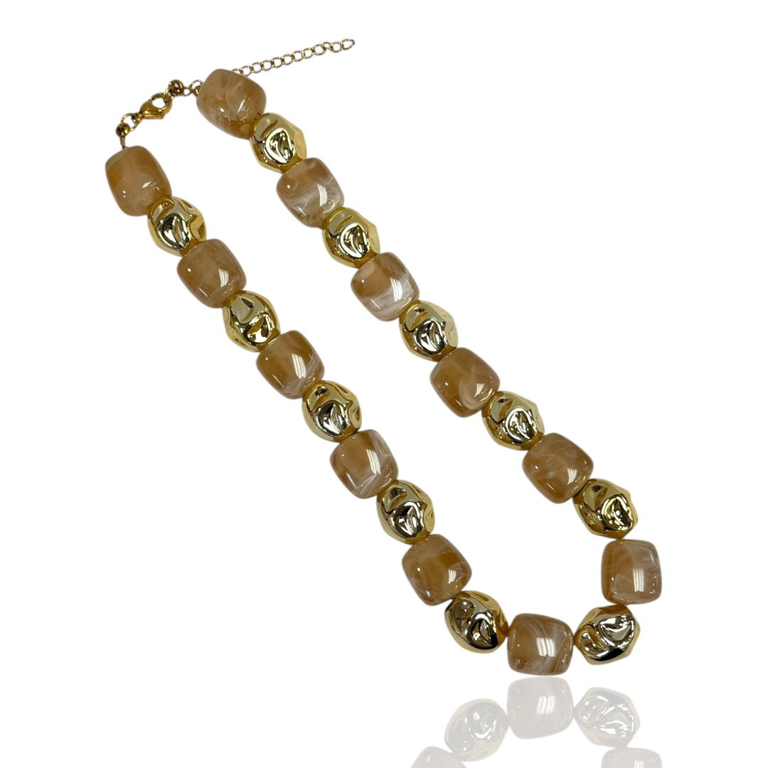 Resin Gold Mix Necklace