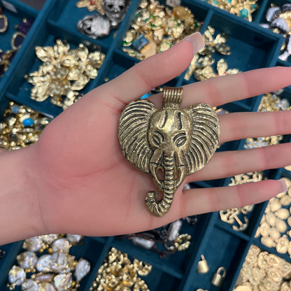 Animal Charm