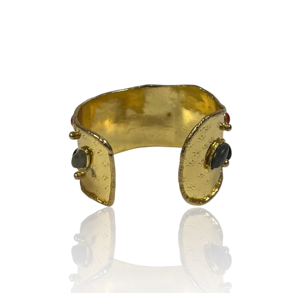 Liora Cuff