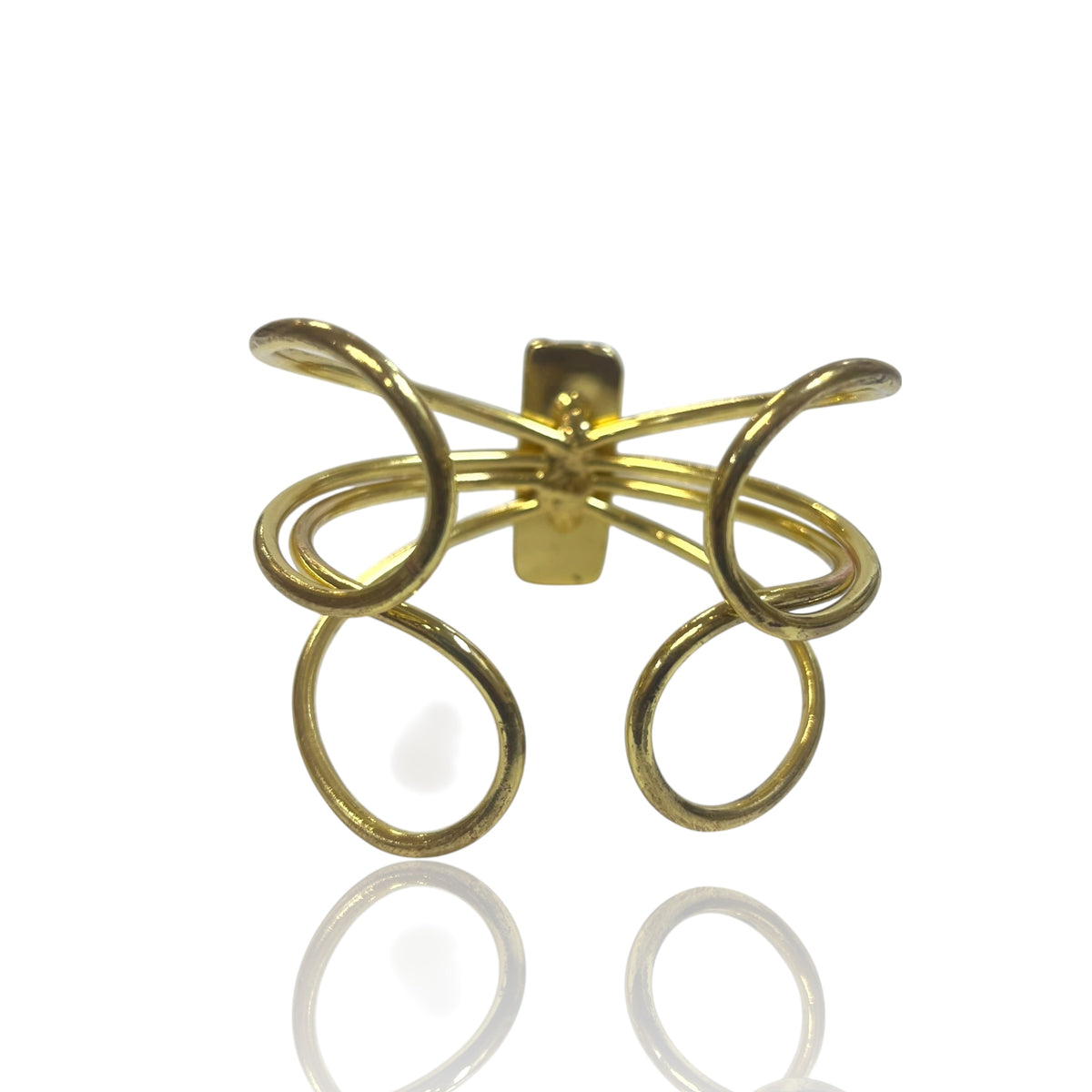 Nina Cuff