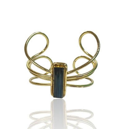 Nina Cuff