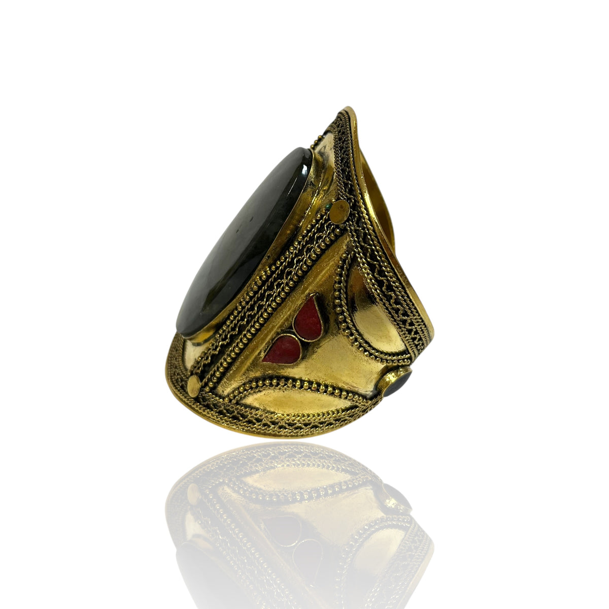 Nora Cuff
