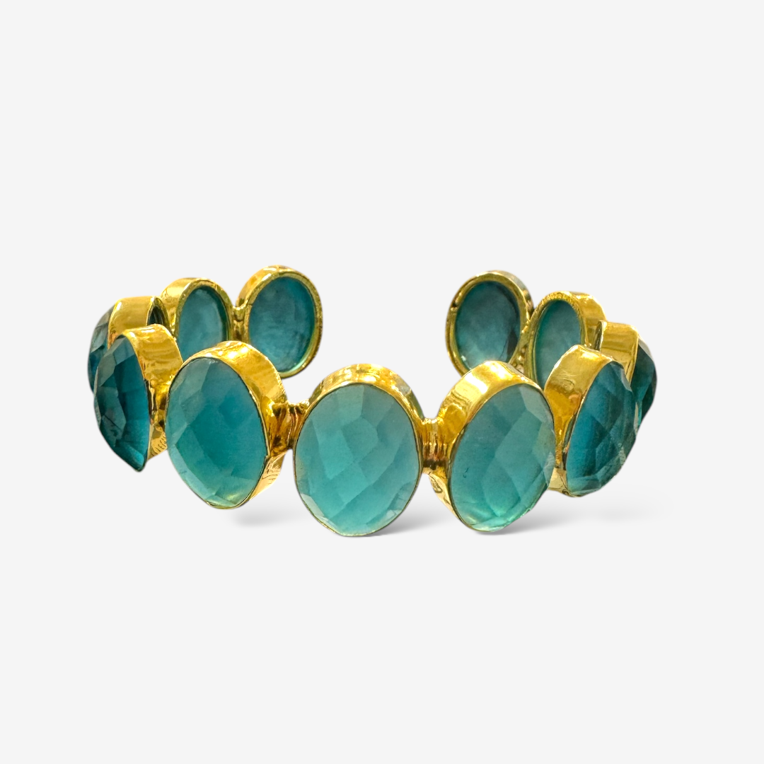 Zora Cuff