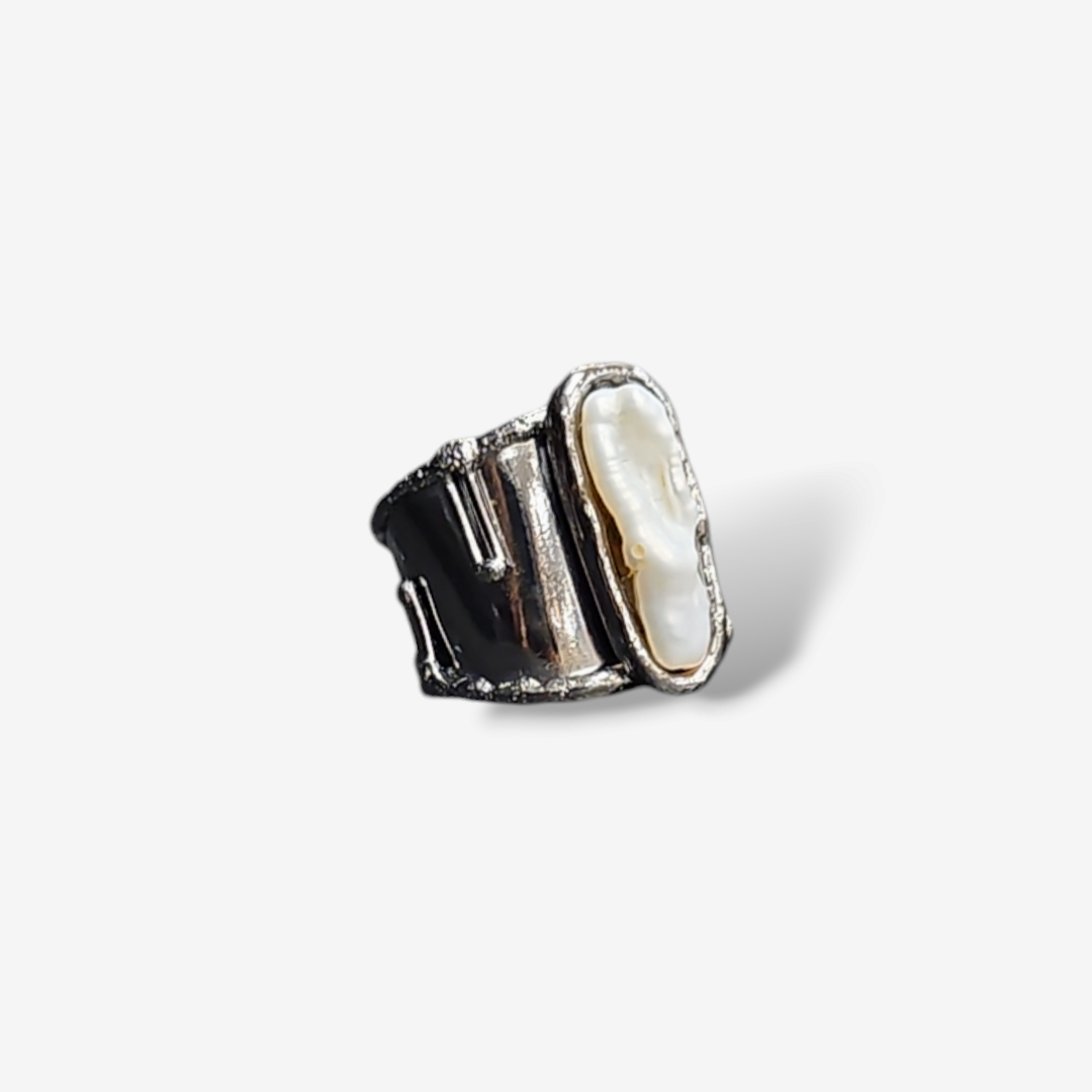 Pearl PRIO Silver Rings