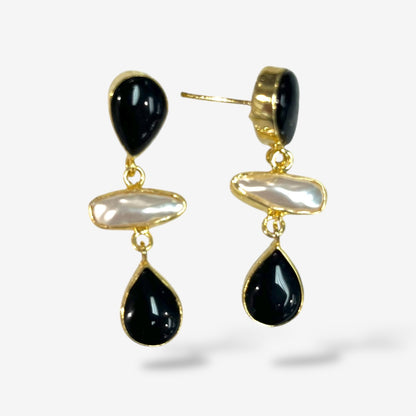NATURAL STONE PEARL DANGLE EARRINGS