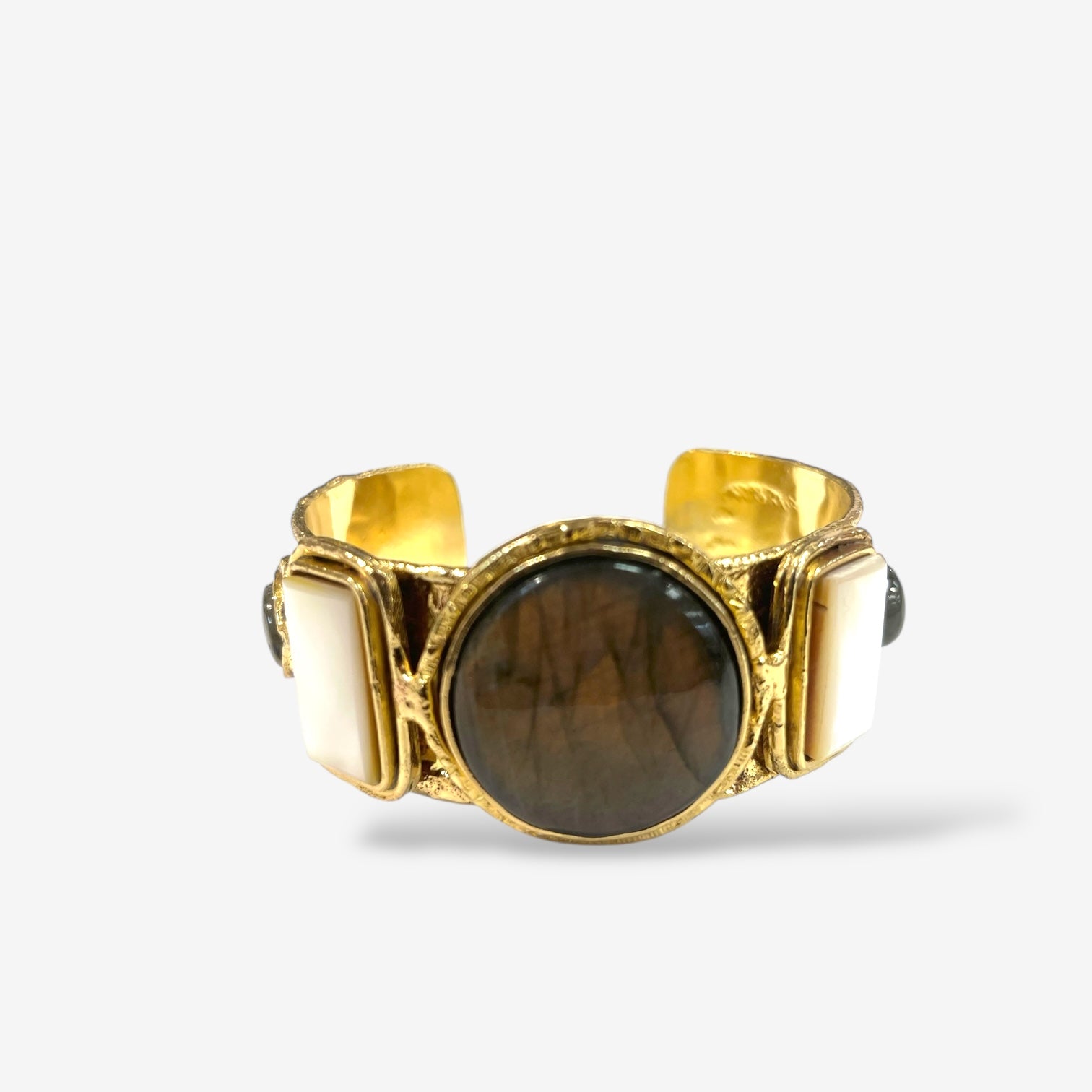 Regal Cuff