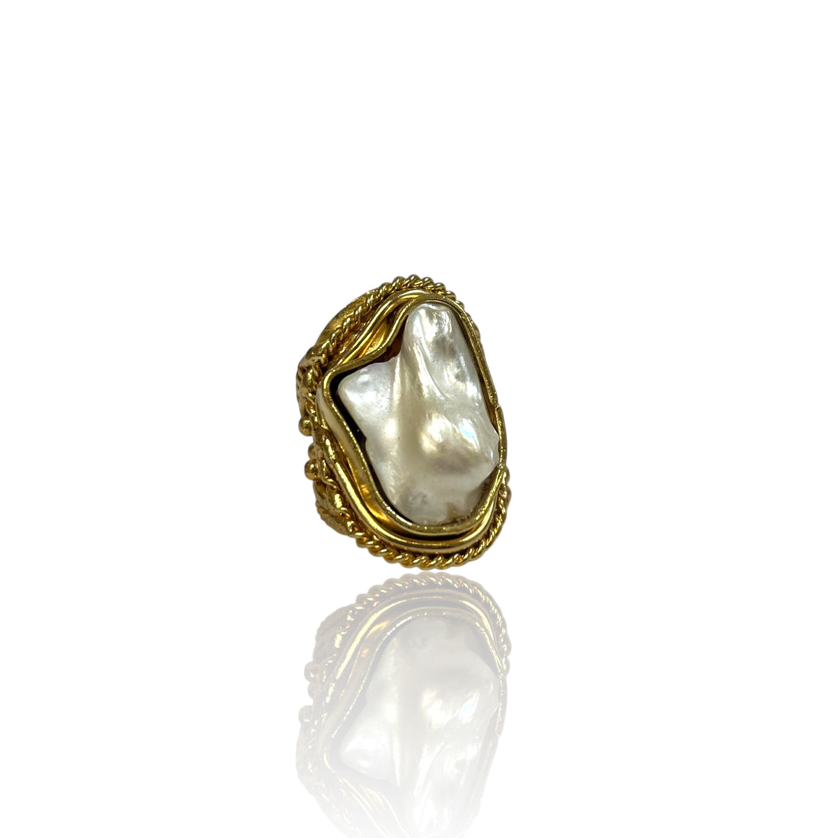 Scarlett Gold Rings