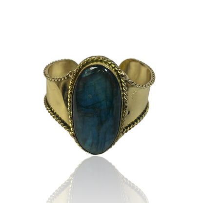 Thea Cuff