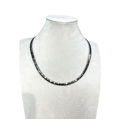U choker