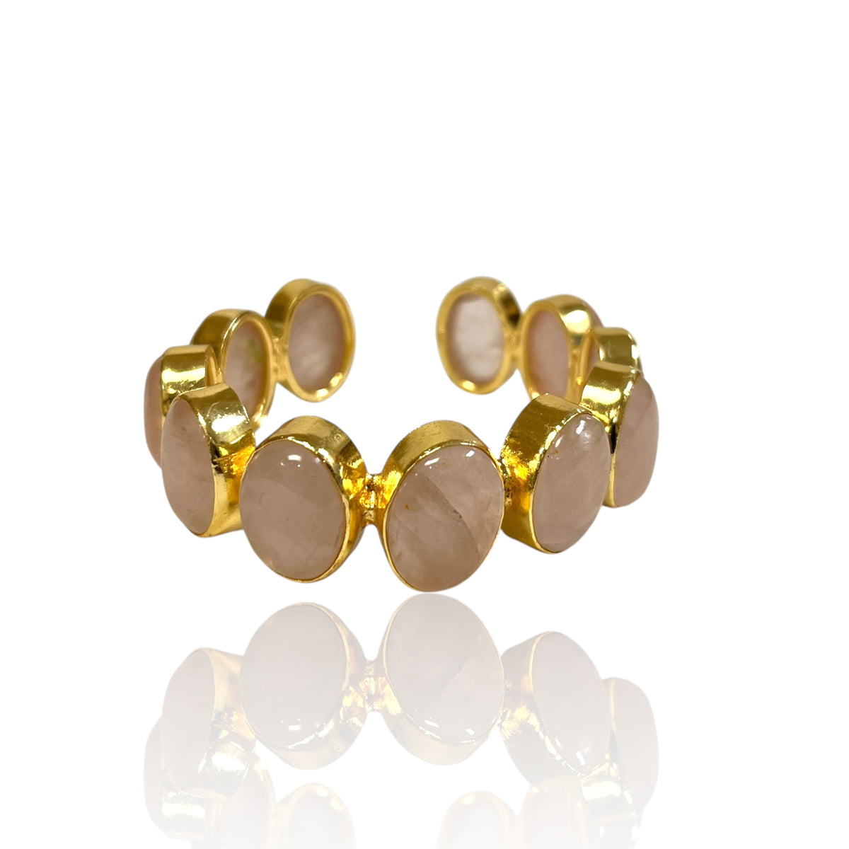 Zora Cuff