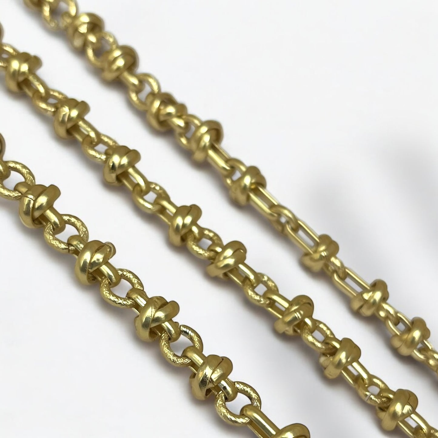 Knot LinkMattGold Chain